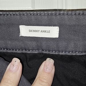 LOFT Charcoal Skinny Ankle Pants
